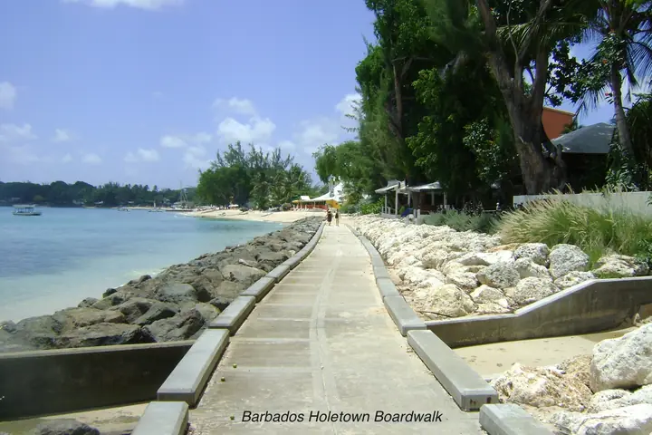 Holetown Beach & Boardwalk